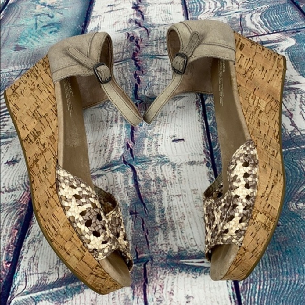 TOMS Tan Cork Wedge Sandals